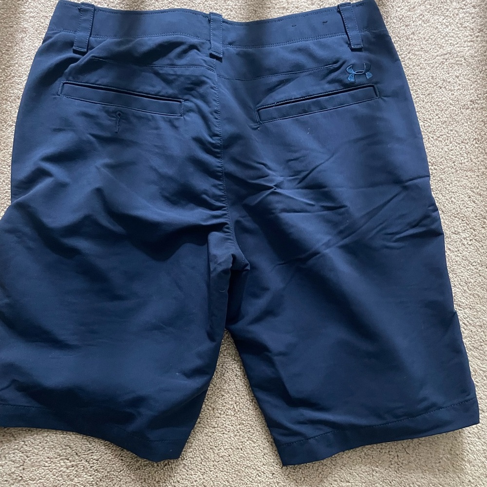 Men’s Under Armour Golf Shorts size 32. (4 pair)
